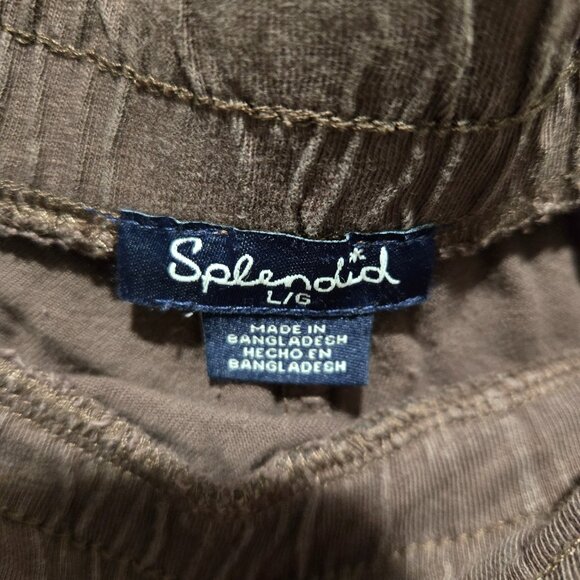 Size L Pants  by Splendid – Some pealing in the crotch area- Loved 👖✨ - Picture 4 of 4
